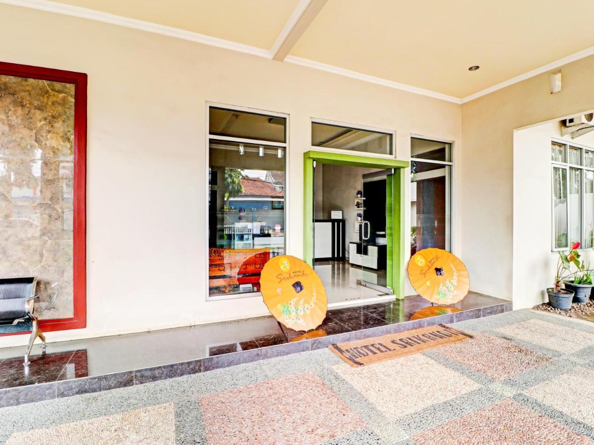 Oyo 90347 Hotel Srikandi Syariah Tasikmalaya Eksteriør bilde