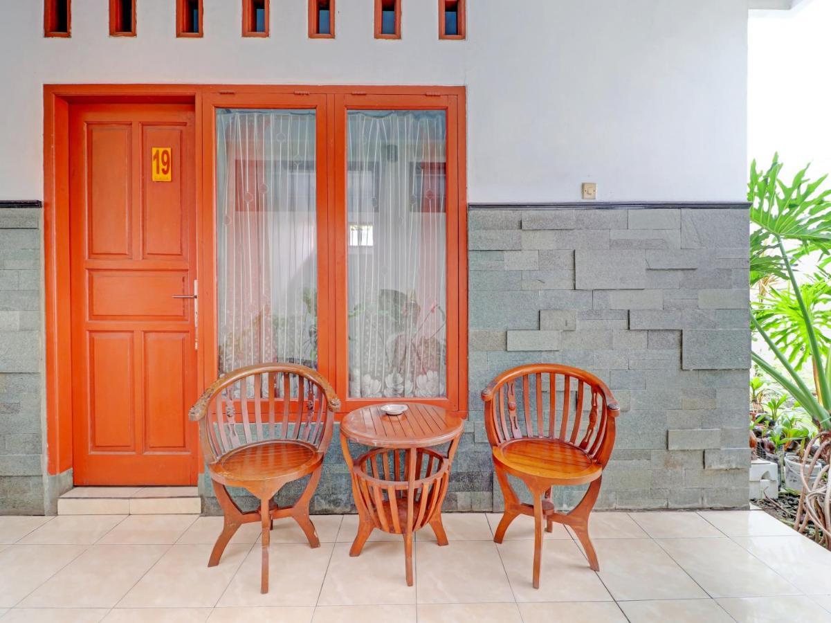 Oyo 90347 Hotel Srikandi Syariah Tasikmalaya Eksteriør bilde