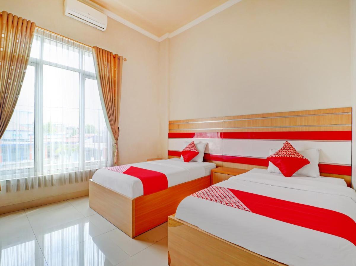 Oyo 90347 Hotel Srikandi Syariah Tasikmalaya Eksteriør bilde